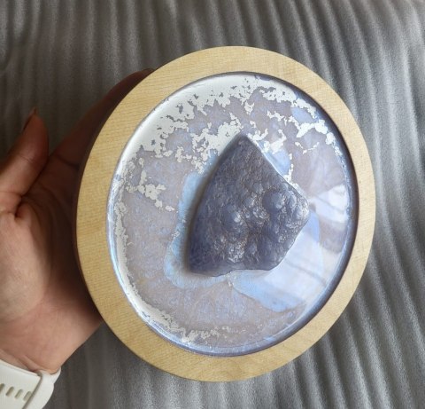 Agat błękitny zamknięty w żywicy, SPOKÓJ, 18 cm