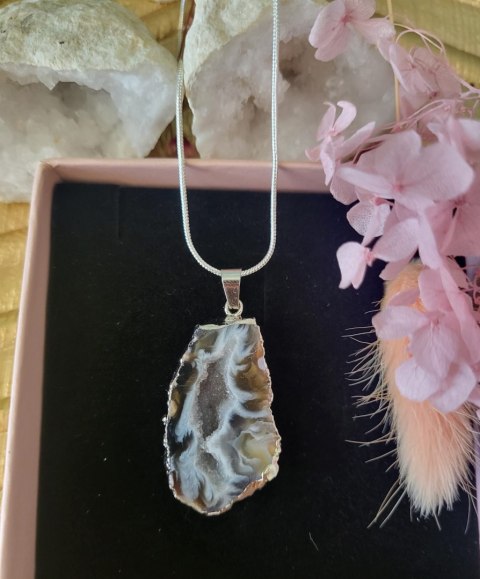 Naszyjnik z kamieniem naturalnym, agat brązowy 1