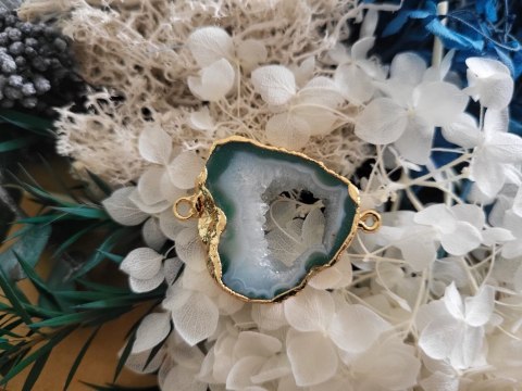 Naszyjnik z kamieniem naturalnym, agat zielony różne